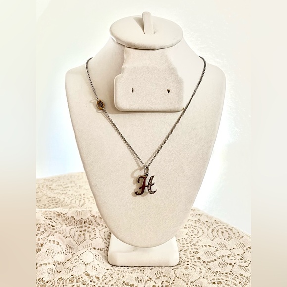 Like NEW!! Letter H Bling Juicy Couture Silver Tone Necklace - Picture 1 of 4